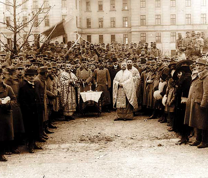 Marea Adunare de la Alba Iulia în chipuri jpeg
