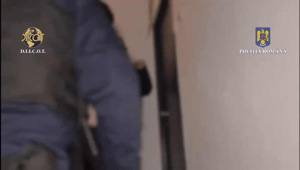 Rețea de trafic de droguri, anihilată la Siret. Membrii grupării au abuzat sexual un copil dependent de droguri VIDEO 