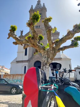 Ioan Dan Gaşpar cu bicicleta în Portugalia