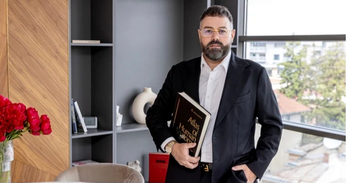 Medicul chirurg estetician Iancu Morad recomandă procedura pentru cei stresați foto: Yolo Media