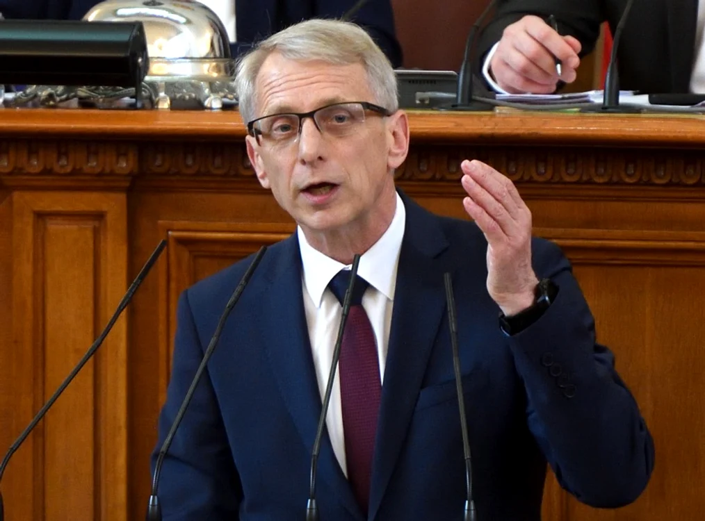 Premierul bulgar Nikolai Denkov a demisionat