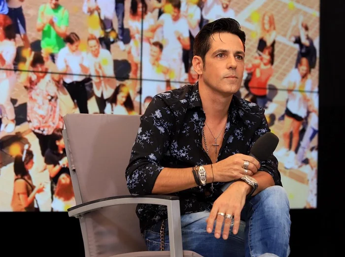 Ştefan Bănică Jr  (52 de ani) crede în energiile benefice ale argintului  