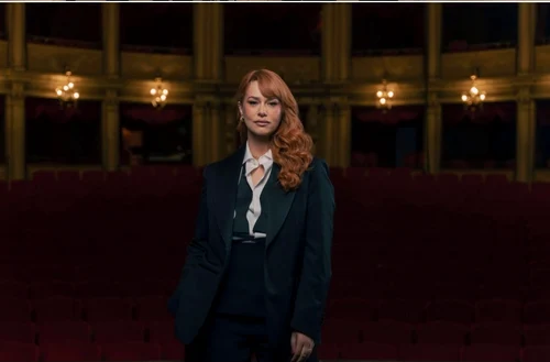 Feli a lansat piesa „Mâinile” ce beneficiază de un videoclip filmat la Opera Română din București foto: arhiva personală