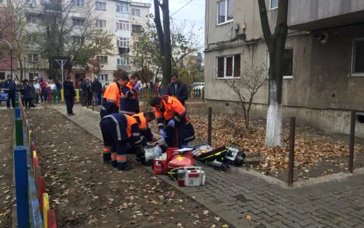 Bătrânul a decedat, în ciuda manevrelor de resuscitare
