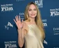 Angelina Jolie în alb, Profimedia