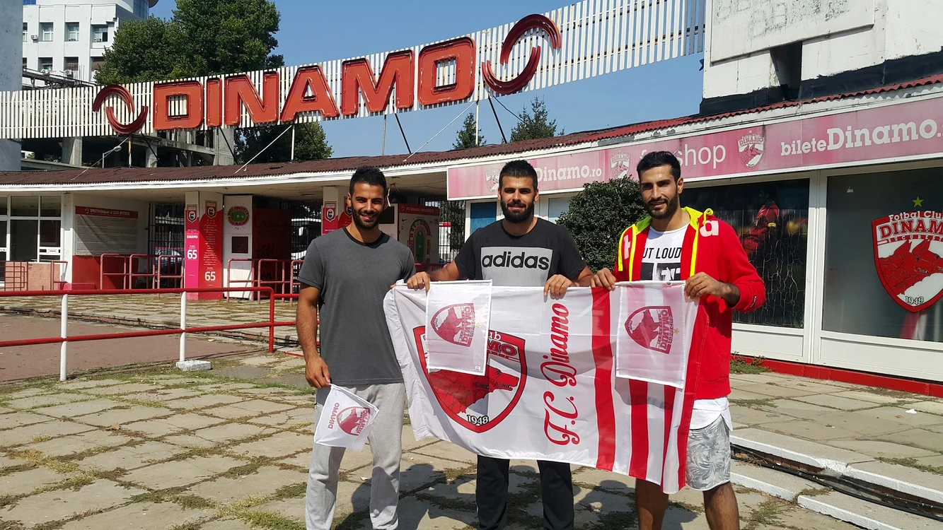 
    Handbaliștii sunt mulțumiți de viața pe care o au în România  
