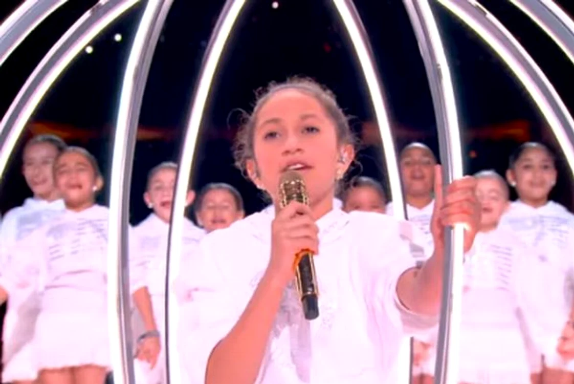 Emme, fiica artistei a cântat pe aceeaşi scenă