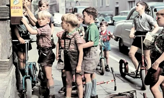 FOTO: Copilăria în Germania după Cel de Al Doilea Război Mondial jpeg