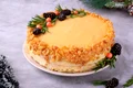 Tort festiv alune de padure  Sursa foto shutterstock 2233352429 jpg