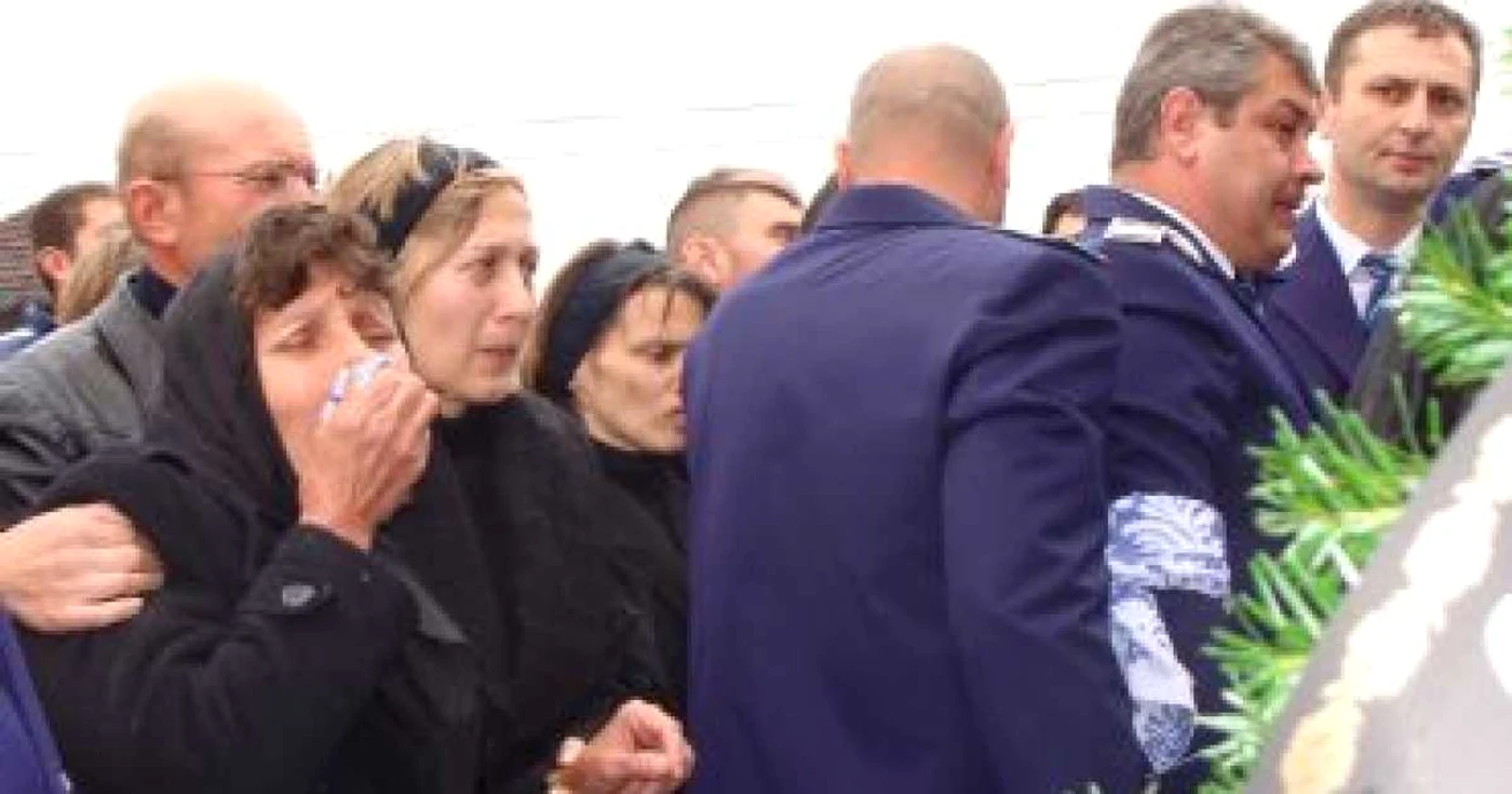 Poliţişti