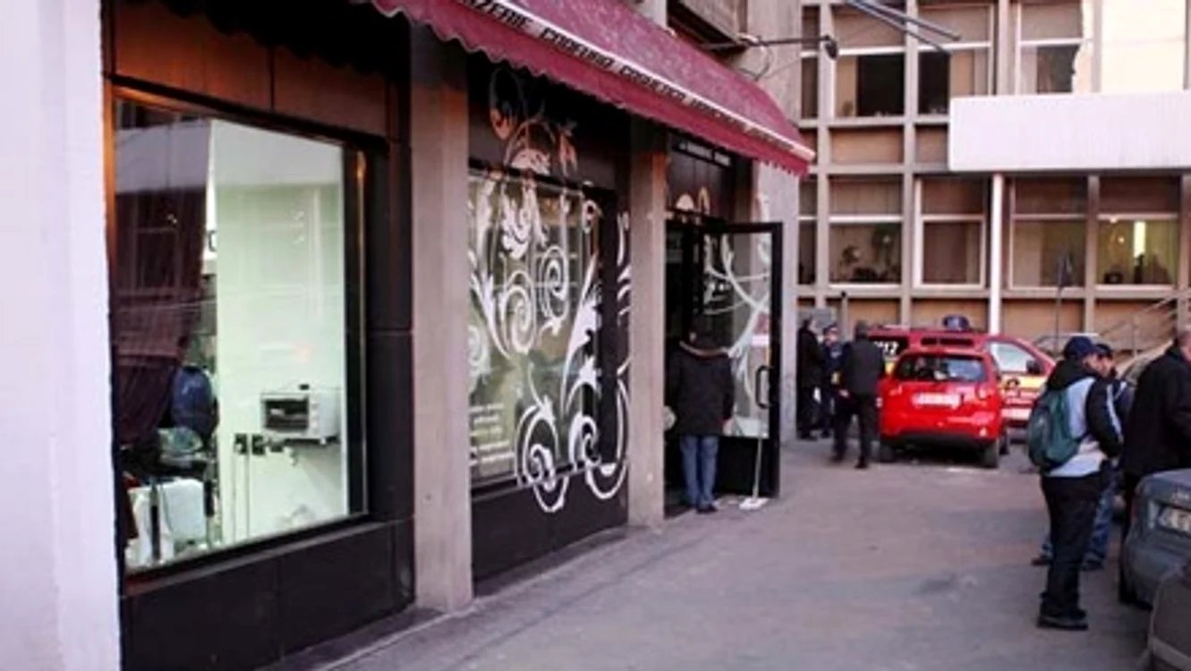 Salonul Perla se află pe Calea Dorobanți