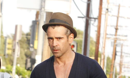 Colin Farrell Grabs Lunch in a Plunging Neckline Sweater jpeg