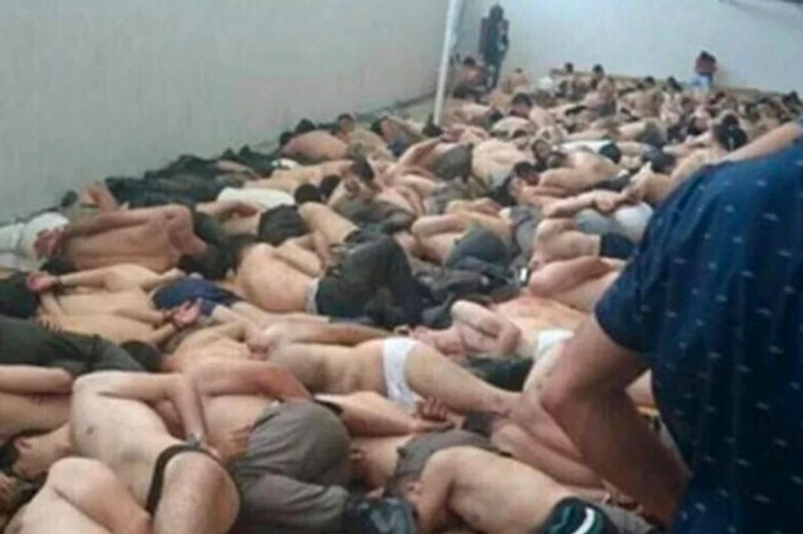 
    Puciștii reținuți de autoritățile militare ar fi violați și torturați, spun martoriifoto: Twitter/Mirror  