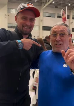 Gabi Tămaș și Serghei Mizil, glume pe aeroport foto: Instagram 