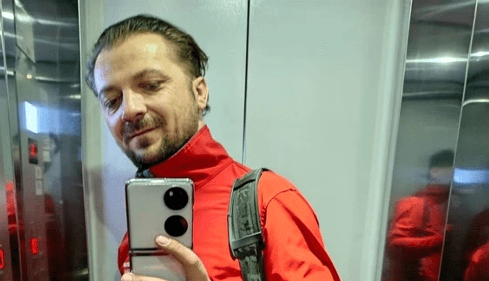 Ce a scris în biletul de adio asistentul medical al lui Benone Sinulescu. Ionuț Mureșan a lăsat un mesaj pentru iubita sa