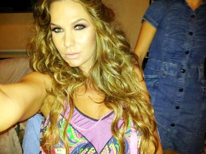 Anna Lesko, împreună cu AdamFoto Facebook