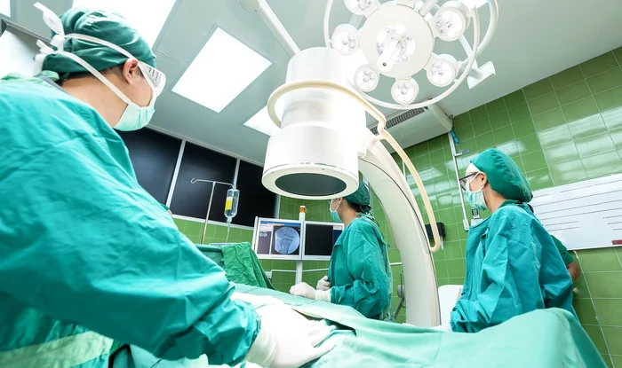 Medicina de război în România anului 2025: copii operați fără un diagnostic clar