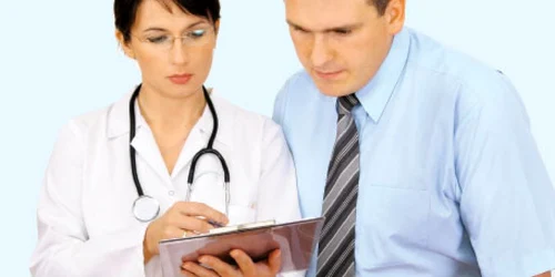 Bărbaţii pot dezvolta candidoză  fără niciun simptom şi, de aceea, mulţi dintre ei nu ştiu că sunt infectaţi