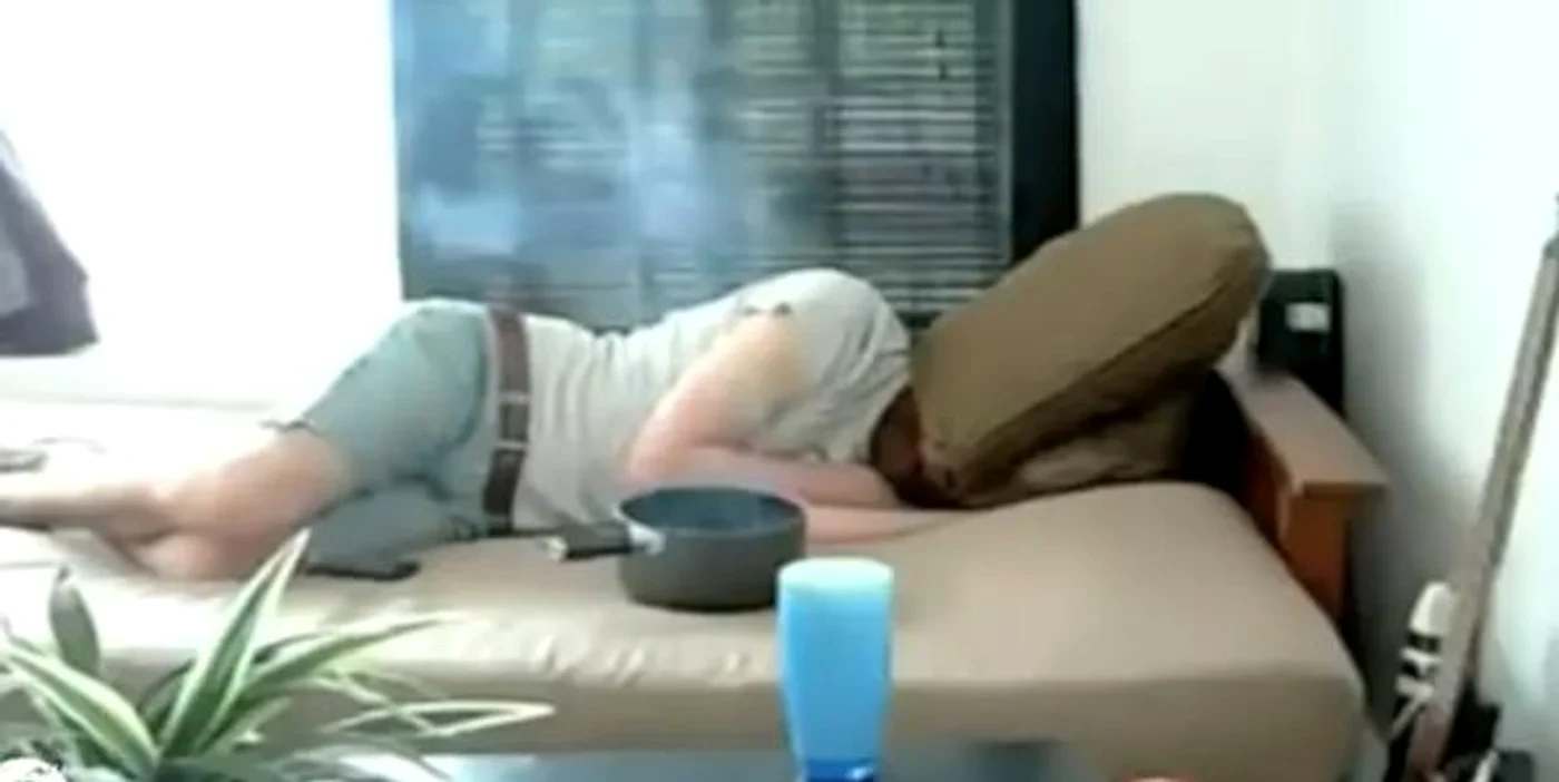 Ai trăit vreuna dintre cele mai groaznice treziri din viaţa ta?Foto: Captură Youtube