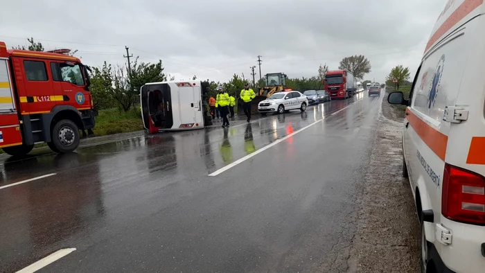 22 de persoane au necesitat transportul la spital