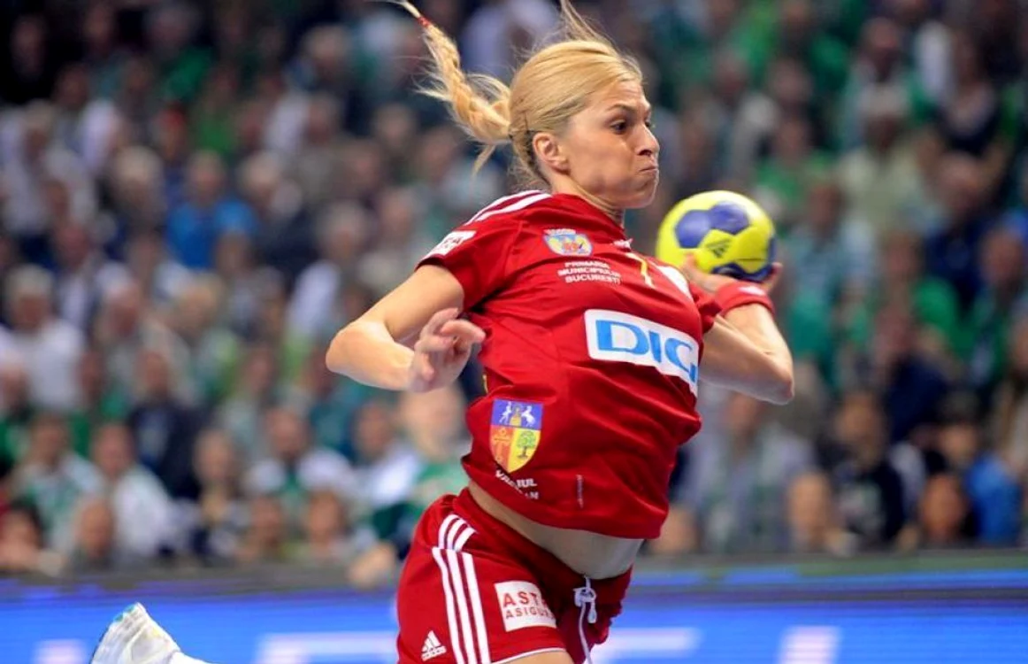 Ada Nechita