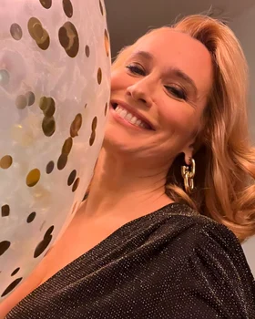 2 andreea esca pavel bartos smiley si cabral revelion pe vechi cu gina pistol si andreea ibacka 1 jpg jpeg