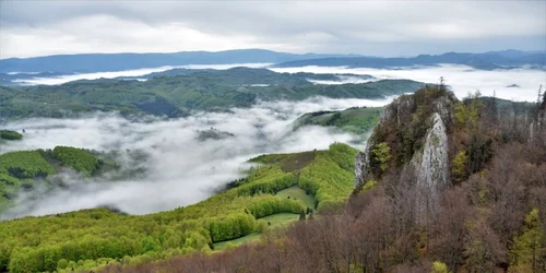 muntele vulcan foto marius turc