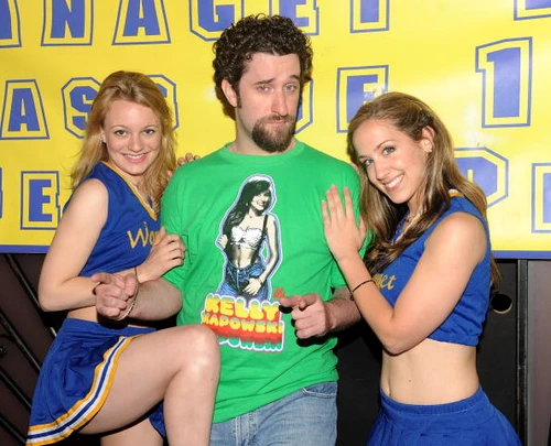 1 dustin diamond gettyimages 100221814 jpg jpeg
