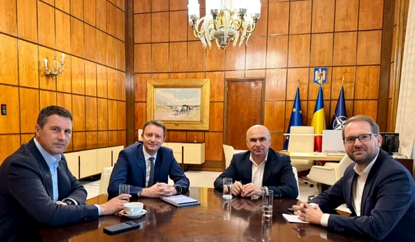 tanczos barna, siegfried muresan, ilie bolojan si dominic fritz png