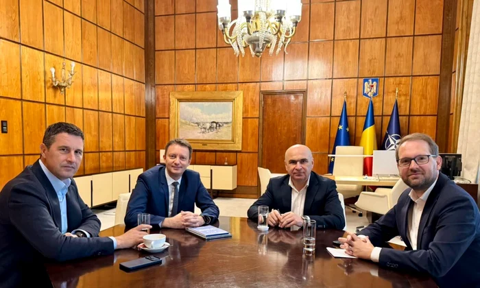 tanczos barna, siegfried muresan, ilie bolojan si dominic fritz png