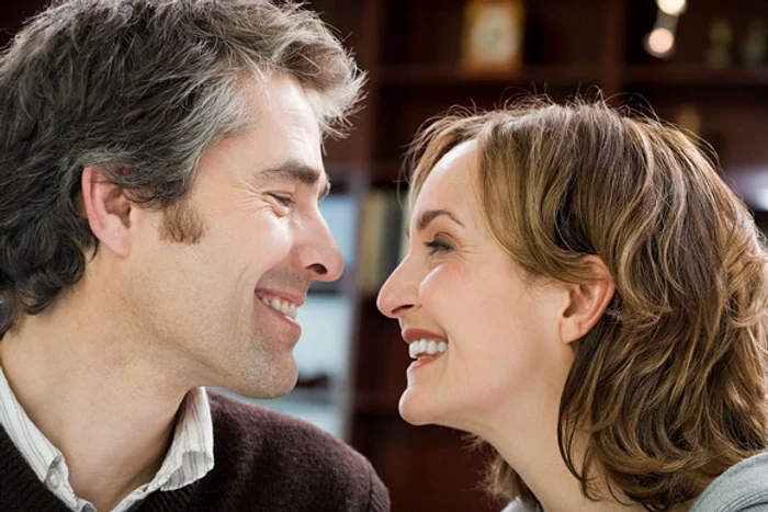 
     Plăcerea şi interesul pentru sex nu se diminuează cu vârstafoto:123RF  