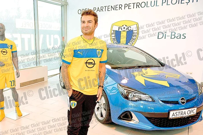 Adrian Mutu a fost în formă la singurul antrenament făcut de Petrolul în acest an în România (fotografii: Roberto Sălceanu / Dorin Constanda / Răzvan Păsărică)