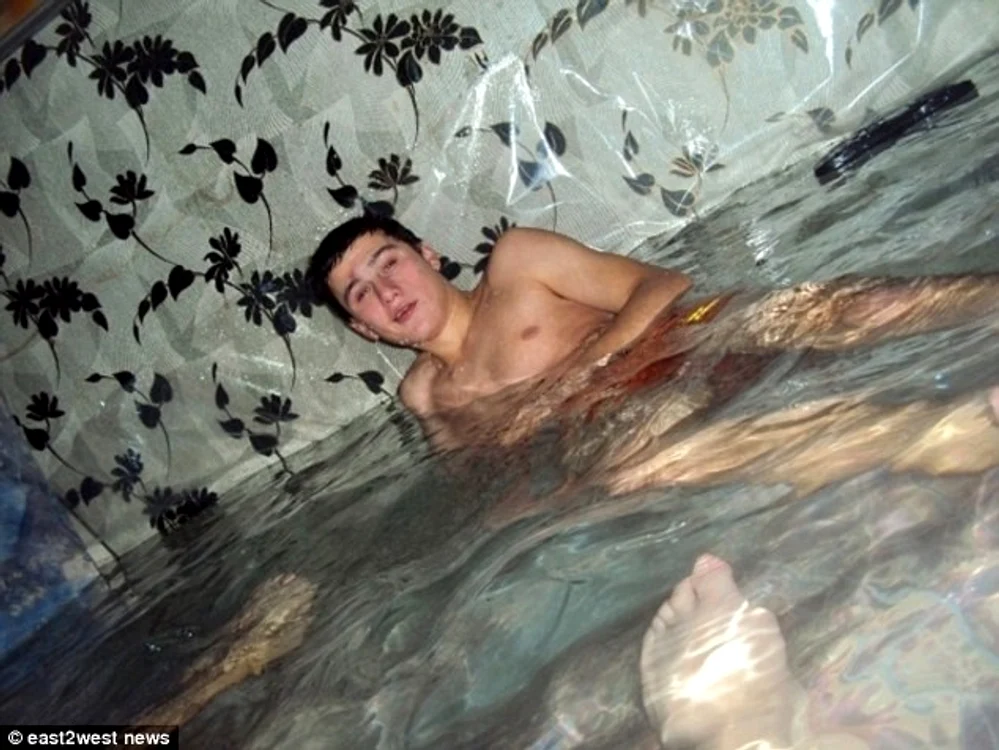 Piscina din sufragerie, o idee "made in Moscova"