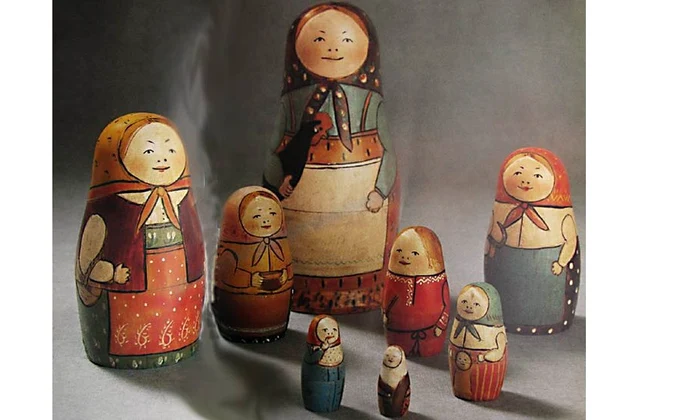 Povestea primelor păpuși Matrioșka   un simbol al Rusiei, inspirat de cultura japoneză  jpeg