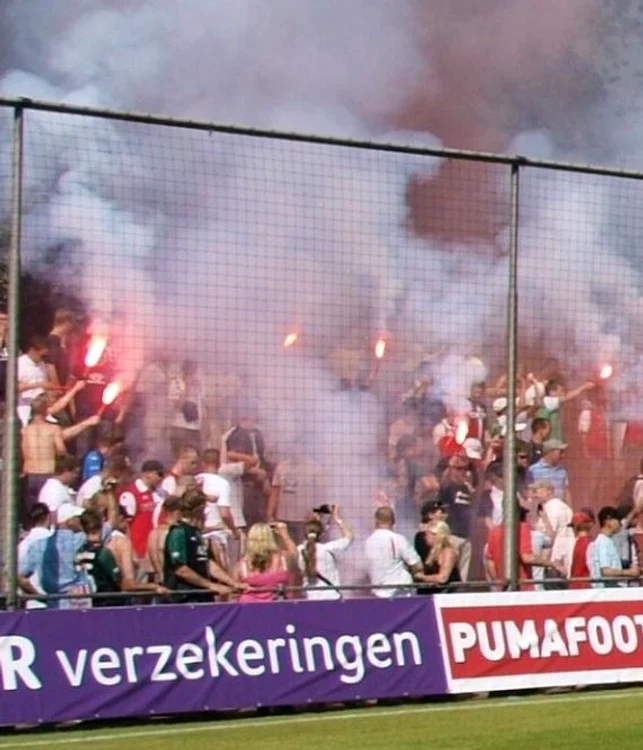 "Legionarii" lui Feyenoord sunt cei mai fanatici din Olanda