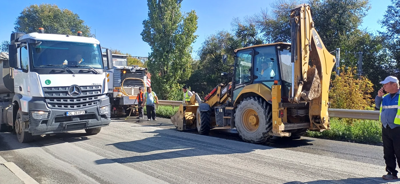 O porțiune din centură, decopertată și asfaltată FOTO: CJ Galați