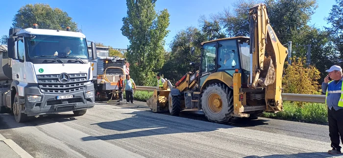 O porțiune din centură, decopertată și asfaltată FOTO: CJ Galați