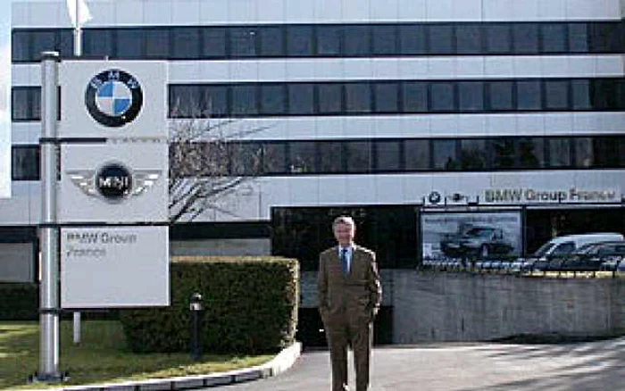 Sediul BMW de la Montigny-Le-Bretonneux, Franţa