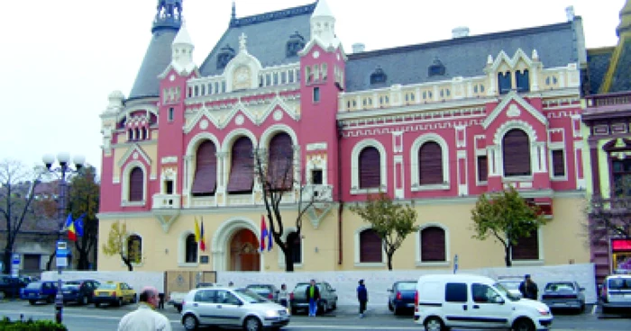 Oradea: Palatul Episcopal, construit într-un an