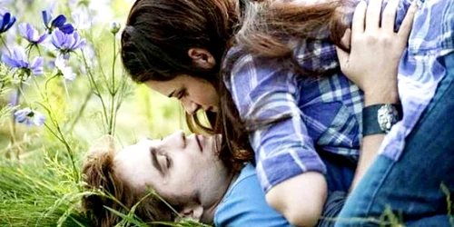 “Eclipsa” este cel de-al treilea film al seriei “The Twilight Saga”