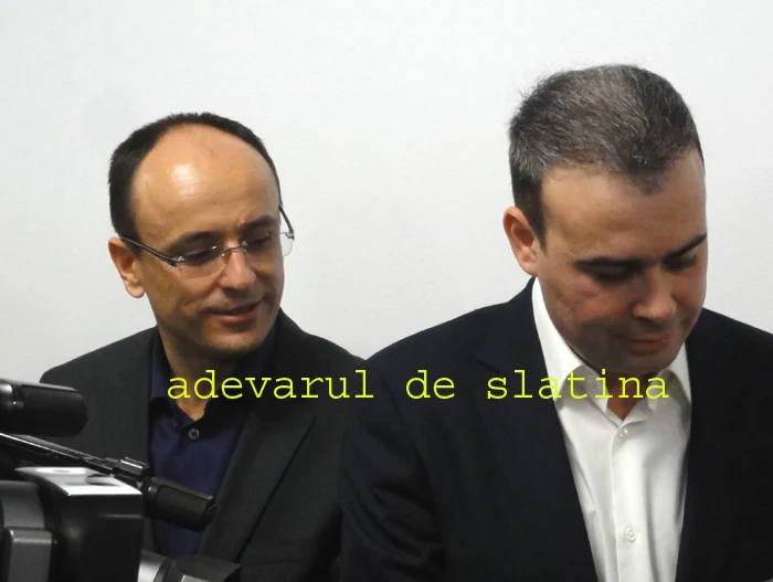 Minel Prina (stg.) face ce face şi rămâne tot lângă Darius Vâlcov