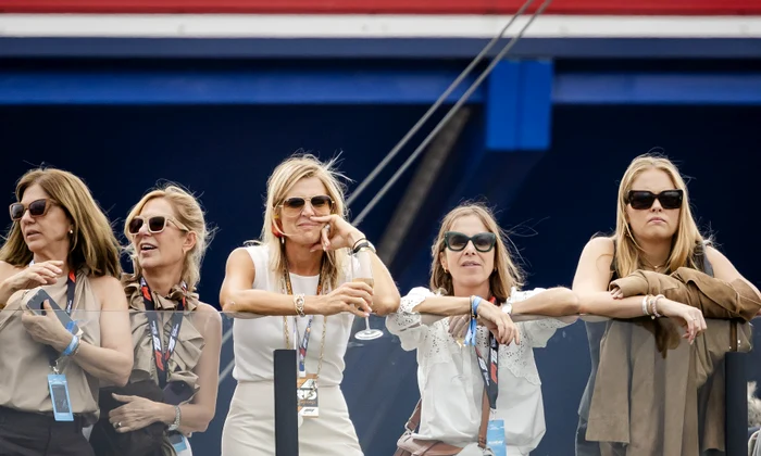 Regele Willem Alexander, Regina Maxima, Prințesa Alexia, Prințesa Amalia și Prințesa Ariane la Marele Premiu de F1, Profimedia (1) jpg
