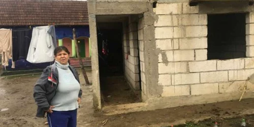 Asistaţii sociali din Braloştiţa şi-a ridicat vile u banii câştigaţi în străinătate 