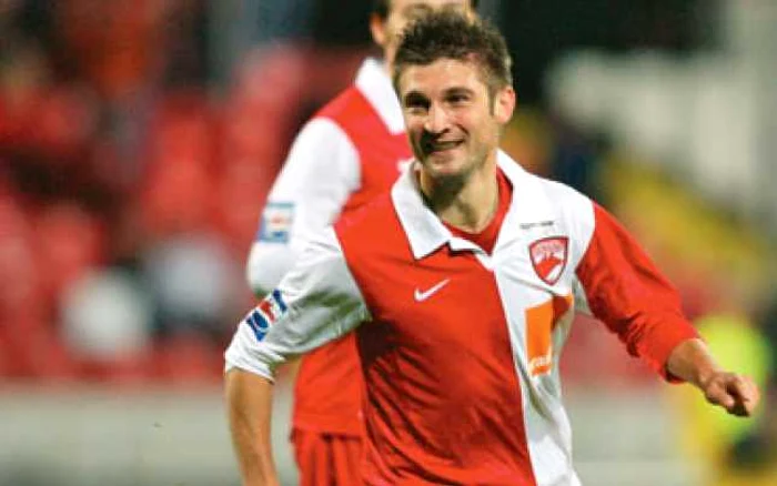 Cristea: "Antrenorii italieni ştiu să scoată maximul din jucători!" - Revista presei sportive