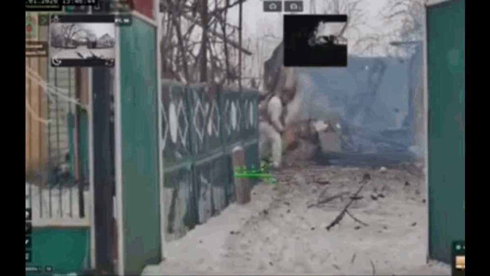 Trei soldați ruși s-au predat în fața unui robot de luptă ucrainean. Videoclipul a devenit viral pe internet