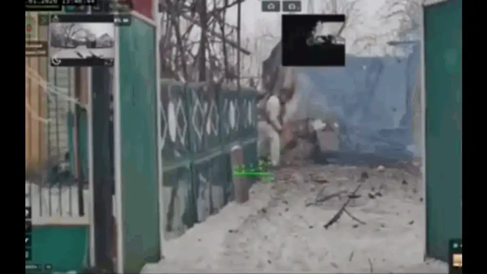 Trei soldați ruși s-au predat în fața unui robot de luptă ucrainean. Videoclipul a devenit viral pe internet