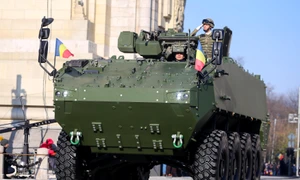 Vehicul blindat Piranha FOTO Profimedia jpg