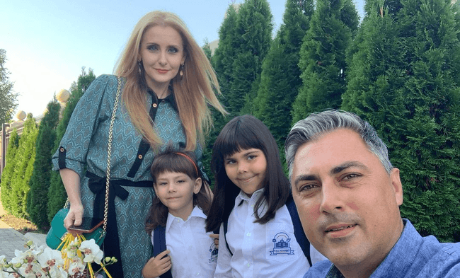 Avertismentul psihologului Radu Leca, după ce Alex Ciucu și-a acuzat foștii socri de eșecul căsniciei cu Alina Sorescu: „Cine doarme între doi părinți se trezește fără partener”