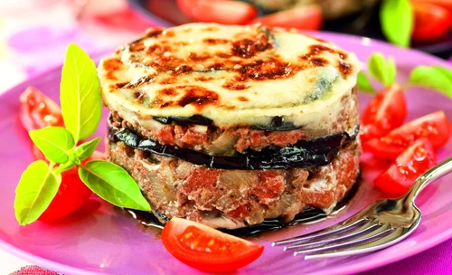 musaca de vinete si carne de vita jpeg