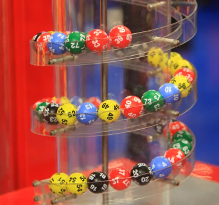 
    Emisiunea nu se doreşte a fi o reclamă a Loteriei Române  